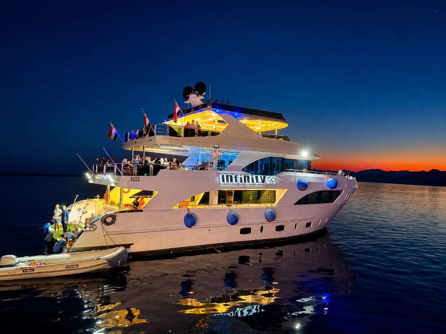 Romantic Yacht Dinner Cruise